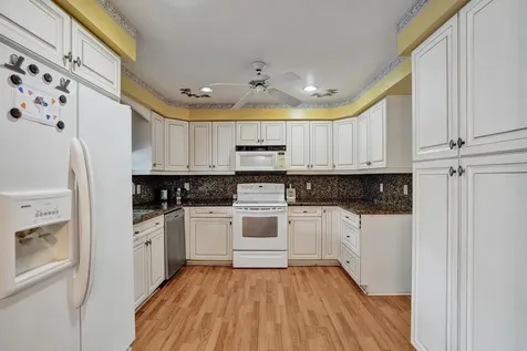 3145 NW 116th Avenue Coral Springs FL 33065