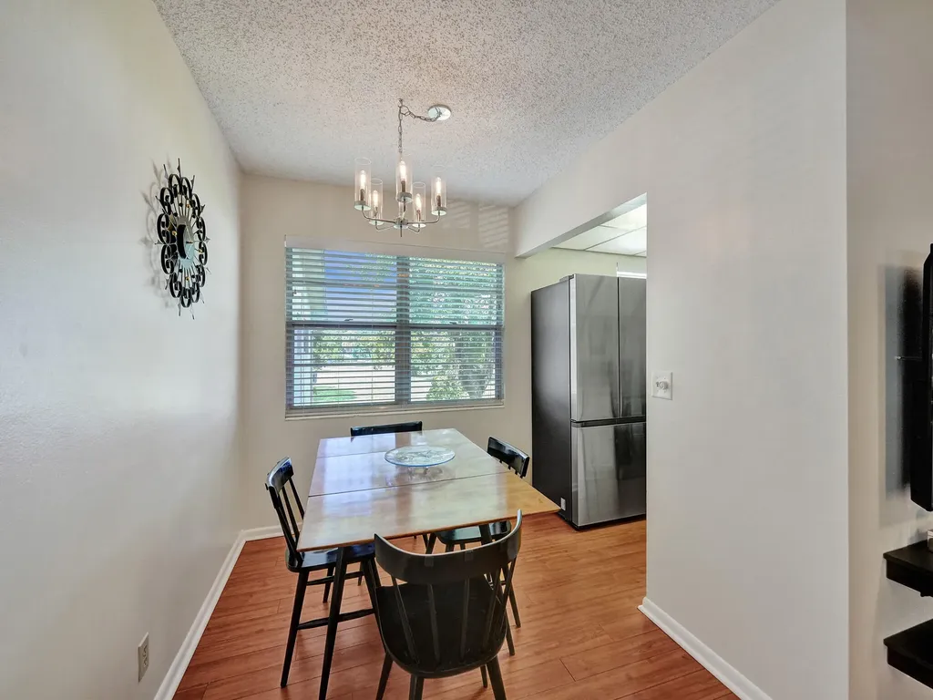 232 Farnham J Deerfield Beach FL 33442