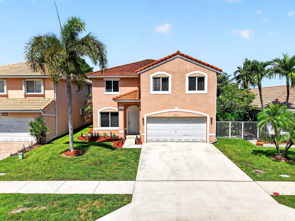 6233 Willoughby Circle Lake Worth FL 33463