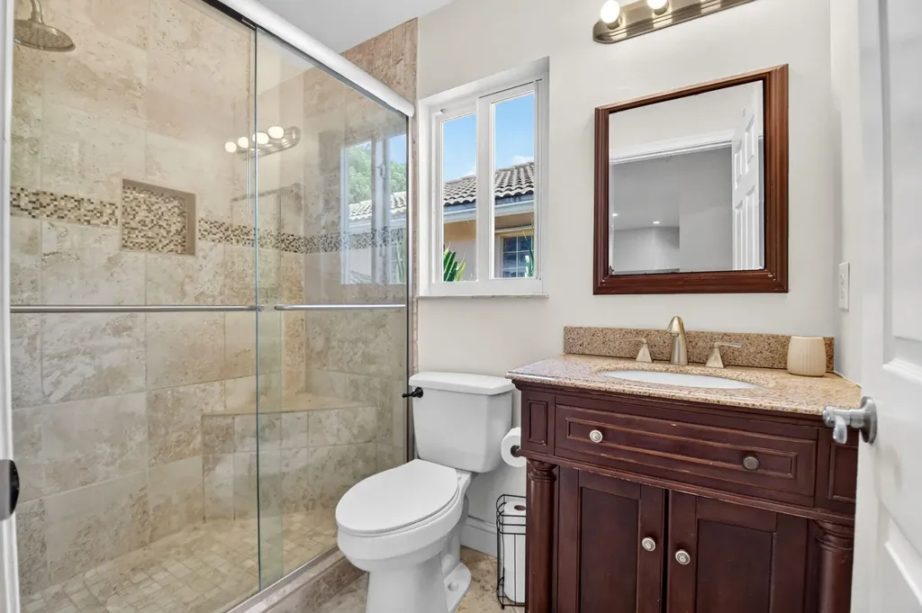 6233 Willoughby Circle Lake Worth FL 33463