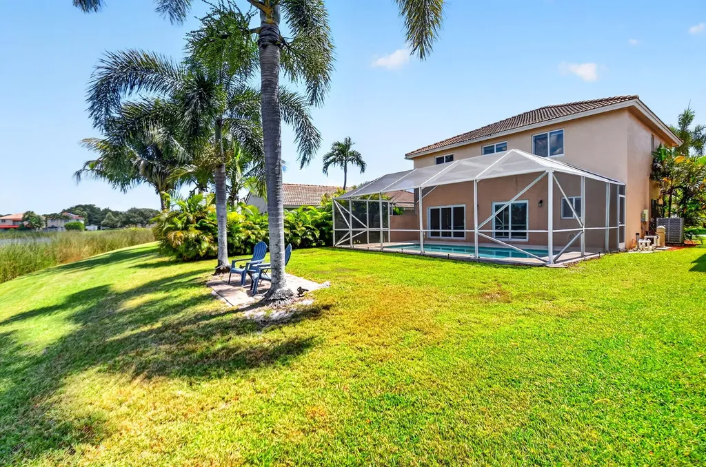 6233 Willoughby Circle Lake Worth FL 33463