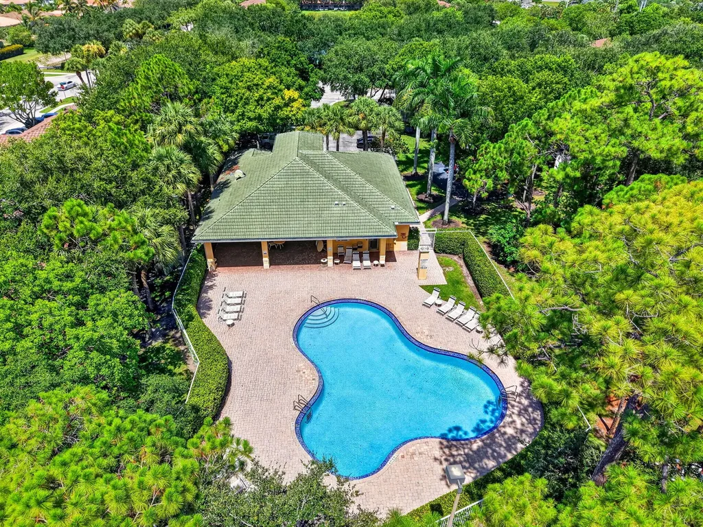 6233 Willoughby Circle Lake Worth FL 33463