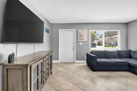 6233 Willoughby Circle Lake Worth FL 33463
