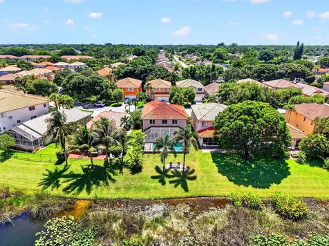 6233 Willoughby Circle Lake Worth FL 33463