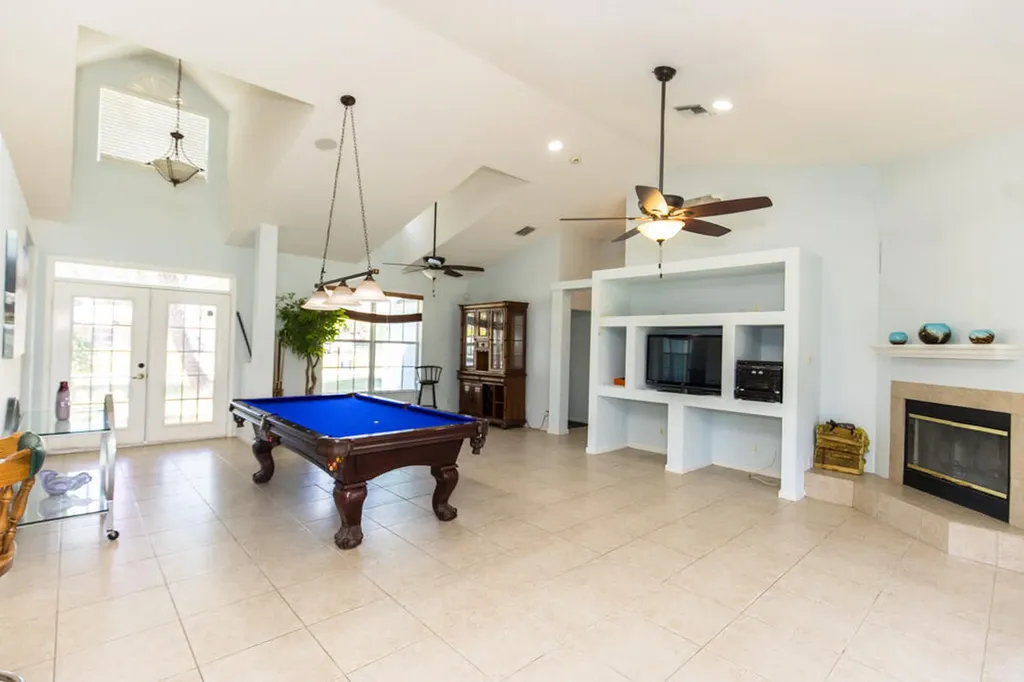 15288 76th Road N The Acreage FL 33470