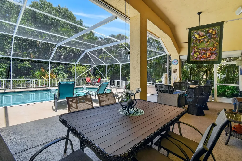 153 N River Drive E Jupiter FL 33458