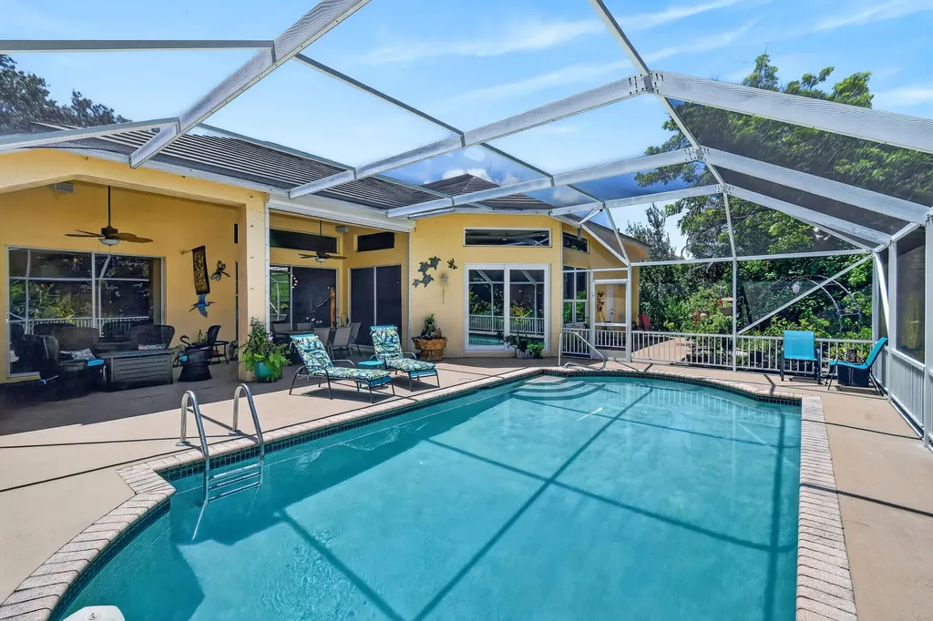 153 N River Drive E Jupiter FL 33458