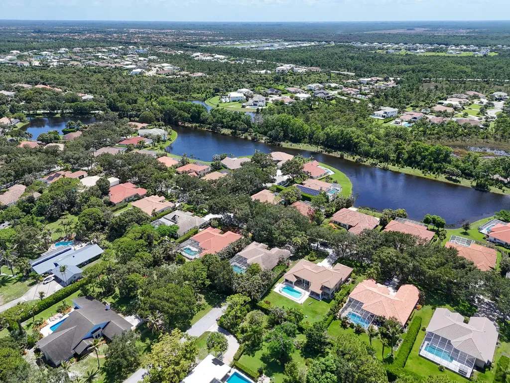 153 N River Drive E Jupiter FL 33458