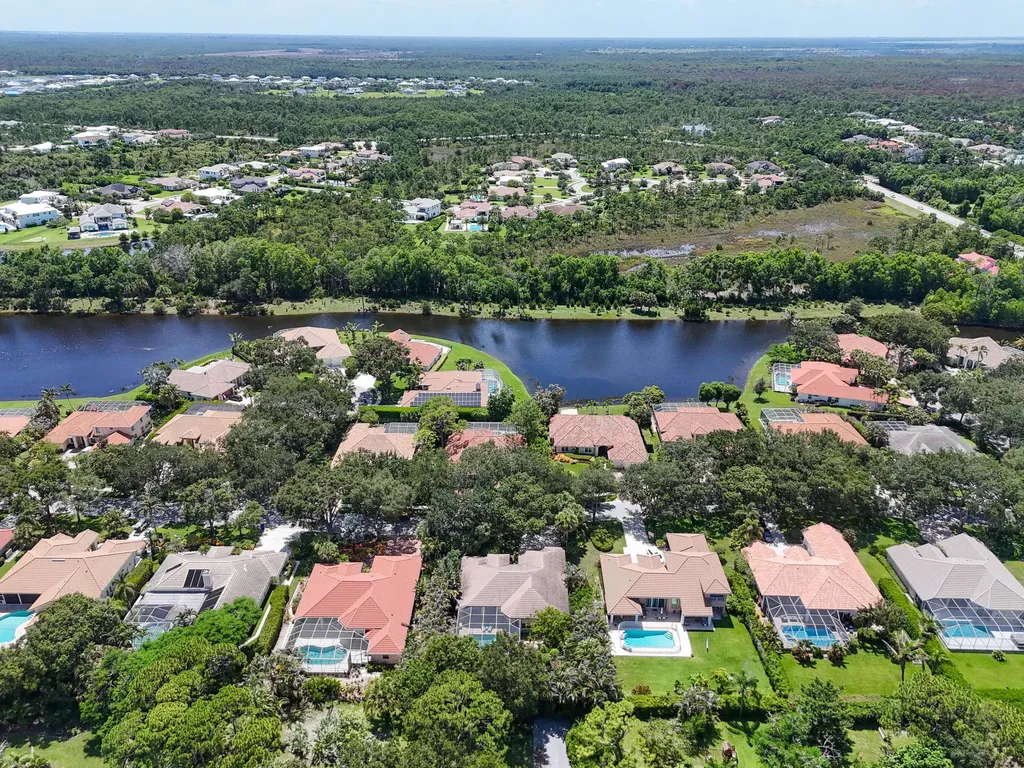 153 N River Drive E Jupiter FL 33458