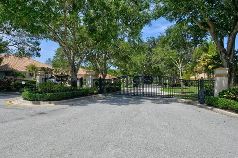153 N River Drive E Jupiter FL 33458