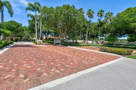153 N River Drive E Jupiter FL 33458