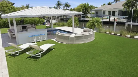 16 Leeward Circle Tequesta FL 33469