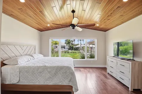 16 Leeward Circle Tequesta FL 33469