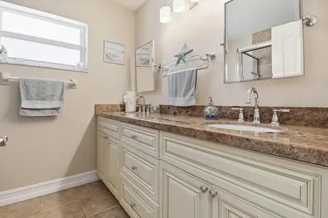 16 Leeward Circle Tequesta FL 33469
