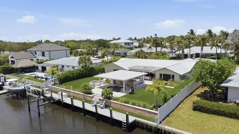 16 Leeward Circle Tequesta FL 33469