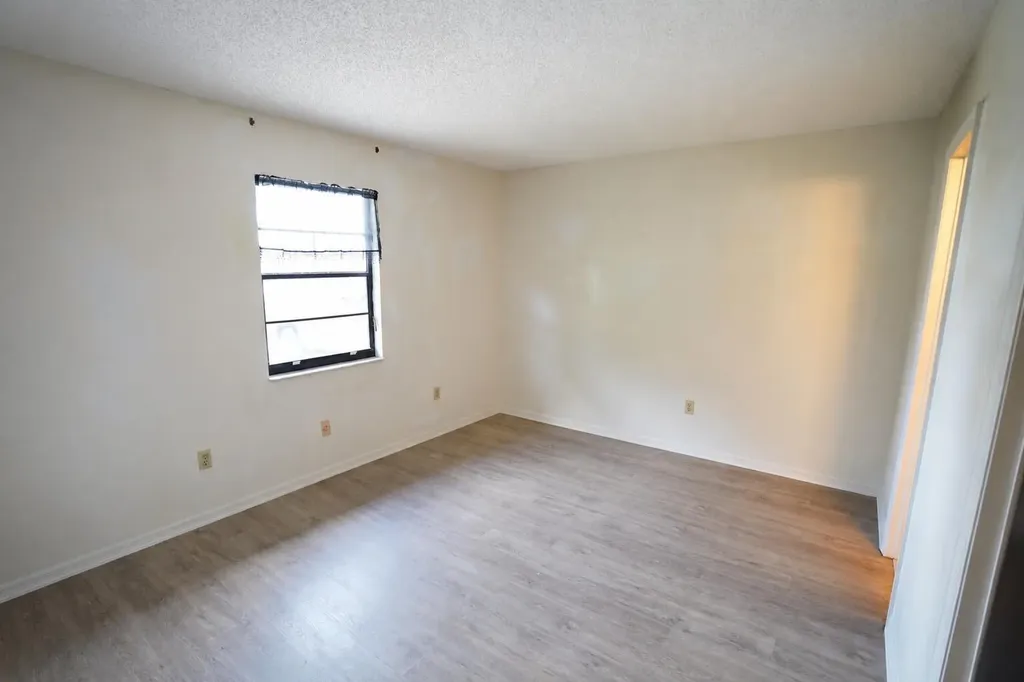 155 SW Klee Circle Port St Lucie FL 34953