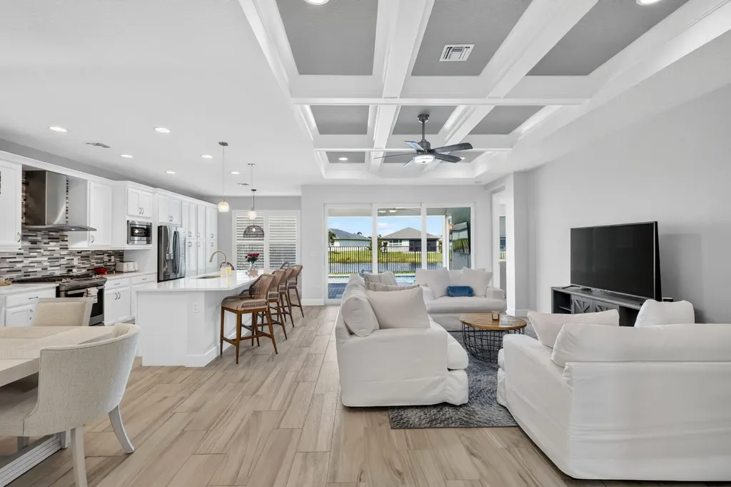 11758 SW Coral Cove Parkway Port St Lucie FL 34987
