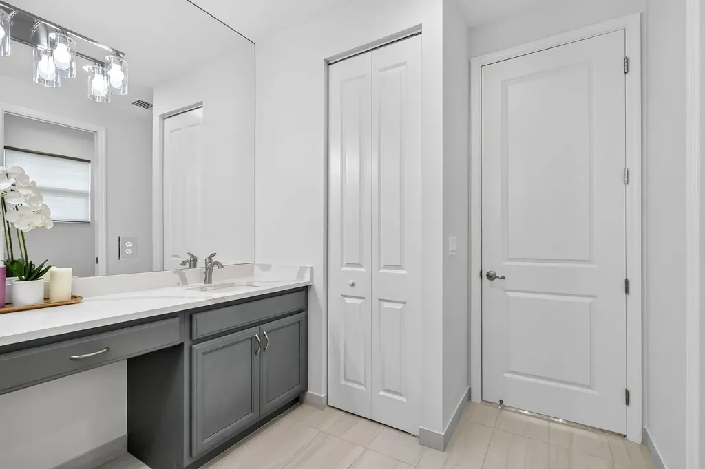 11758 SW Coral Cove Parkway Port St Lucie FL 34987