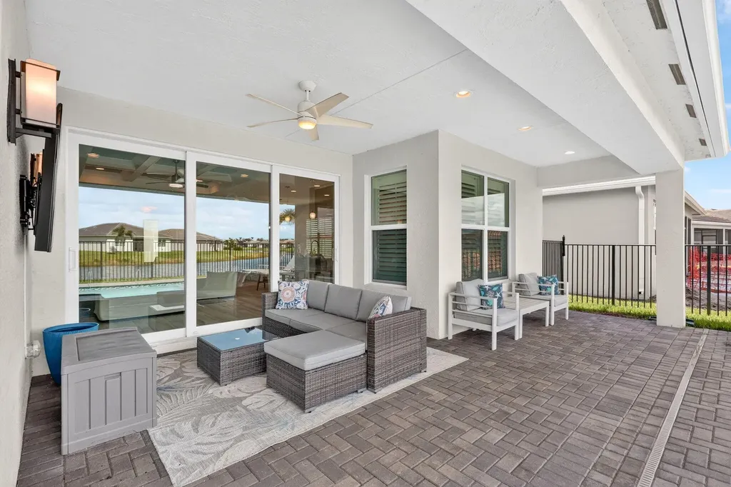 11758 SW Coral Cove Parkway Port St Lucie FL 34987