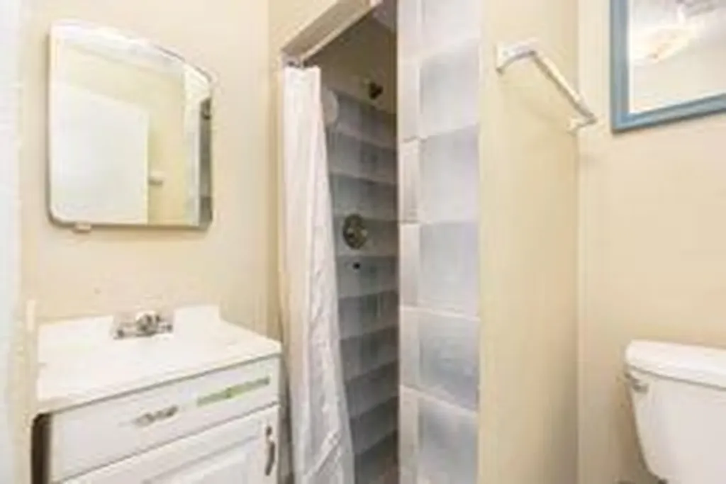 5003 Garden Avenue West Palm Beach FL 33405