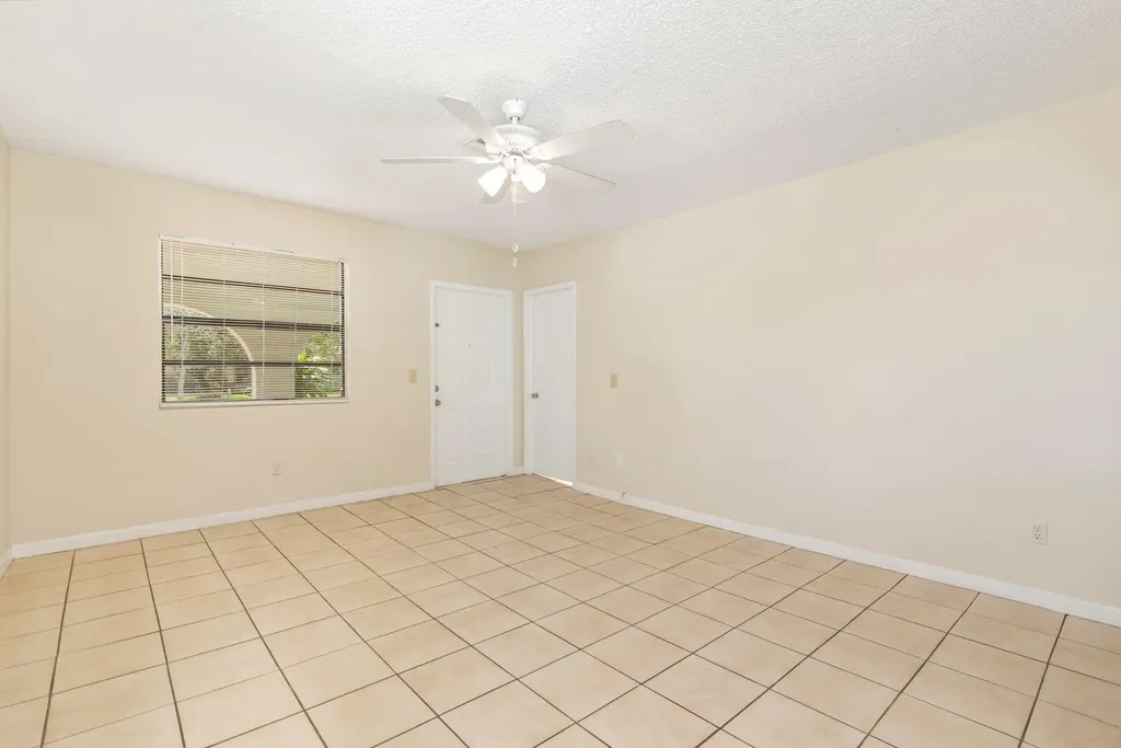 5003 Garden Avenue West Palm Beach FL 33405