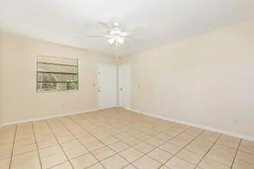 5003 Garden Avenue West Palm Beach FL 33405