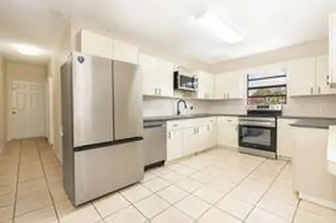 5003 Garden Avenue West Palm Beach FL 33405