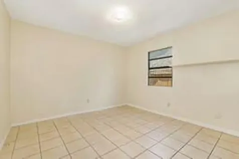 5003 Garden Avenue West Palm Beach FL 33405