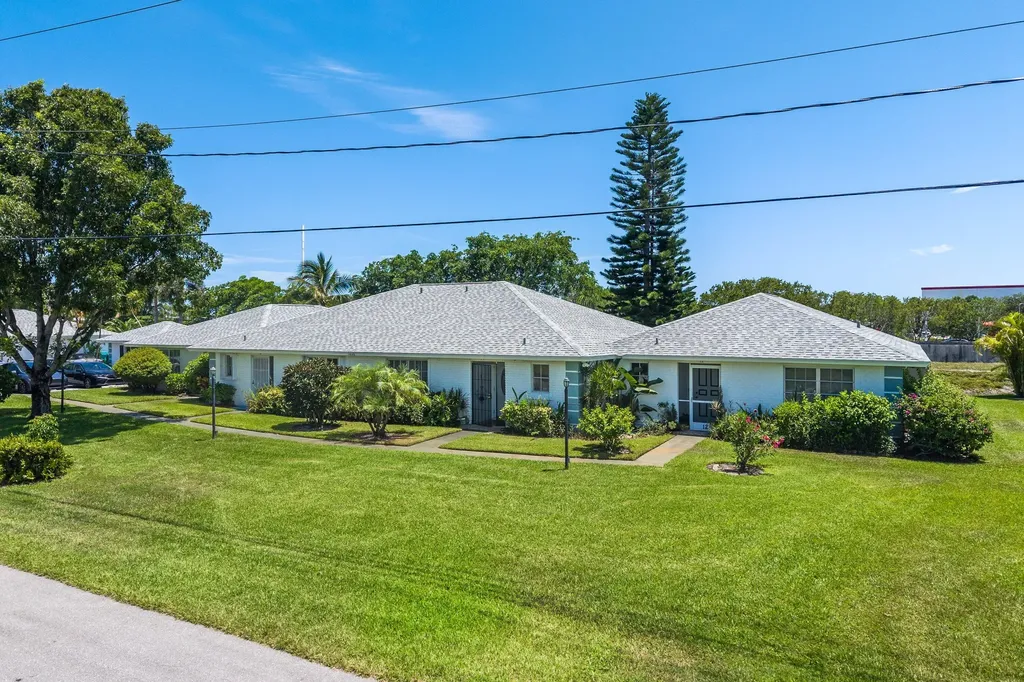 1440 SW 28th Avenue Boynton Beach FL 33426
