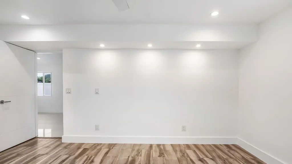 218 Glouchester Street Boca Raton FL 33487