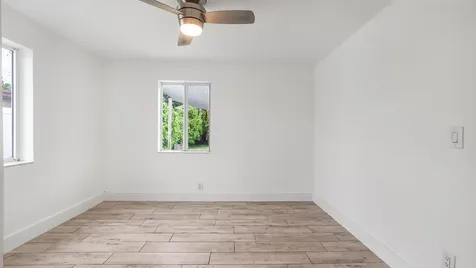 218 Glouchester Street Boca Raton FL 33487
