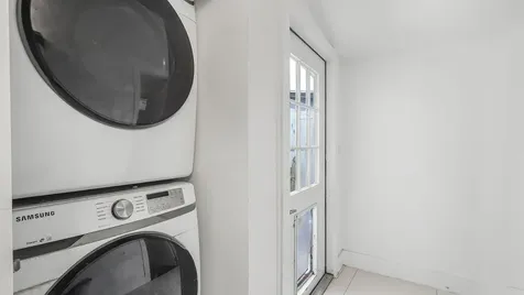 218 Glouchester Street Boca Raton FL 33487