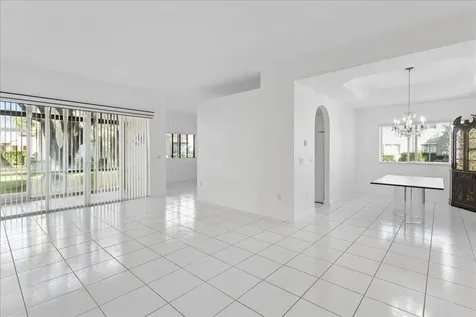 7937 Exeter Circle E Tamarac FL 33321