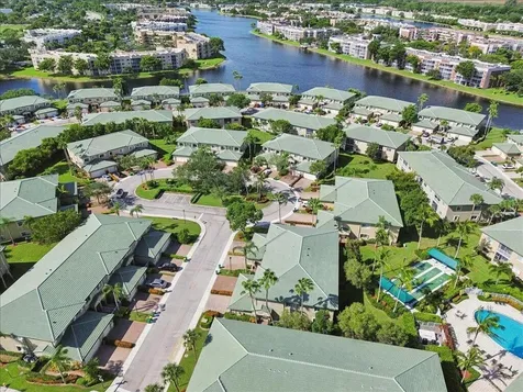 7937 Exeter Circle E Tamarac FL 33321