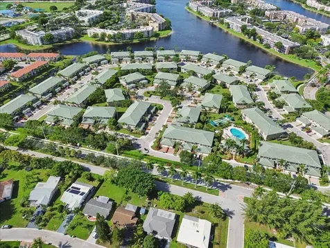 7937 Exeter Circle E Tamarac FL 33321