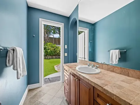 10800 Blue Palm Street Plantation FL 33324