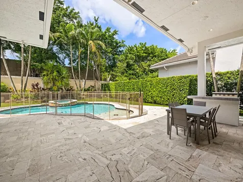 10800 Blue Palm Street Plantation FL 33324