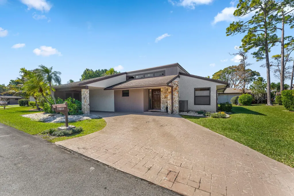 7811 Beechfern Circle Tamarac FL 33321