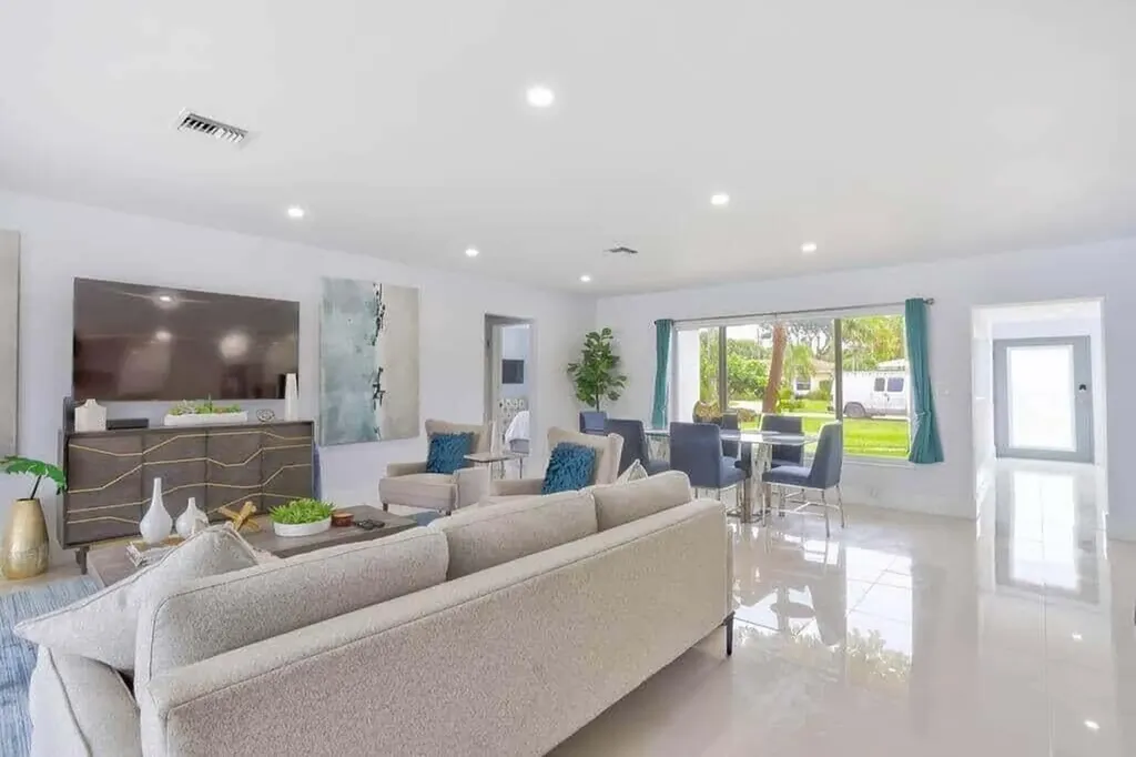 1631 Poinsettia Drive Fort Lauderdale FL 33305