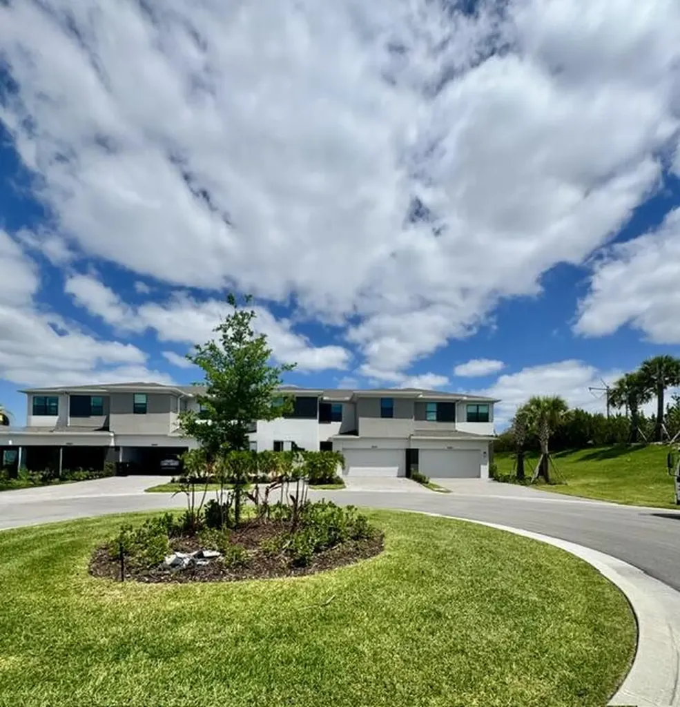 14043 SW Thorens Drive Port St Lucie FL 34987