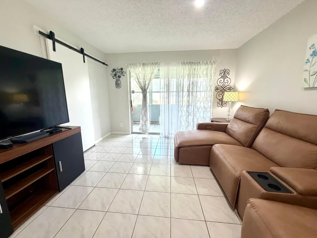 232 Lake Meryl Drive West Palm Beach FL 33411
