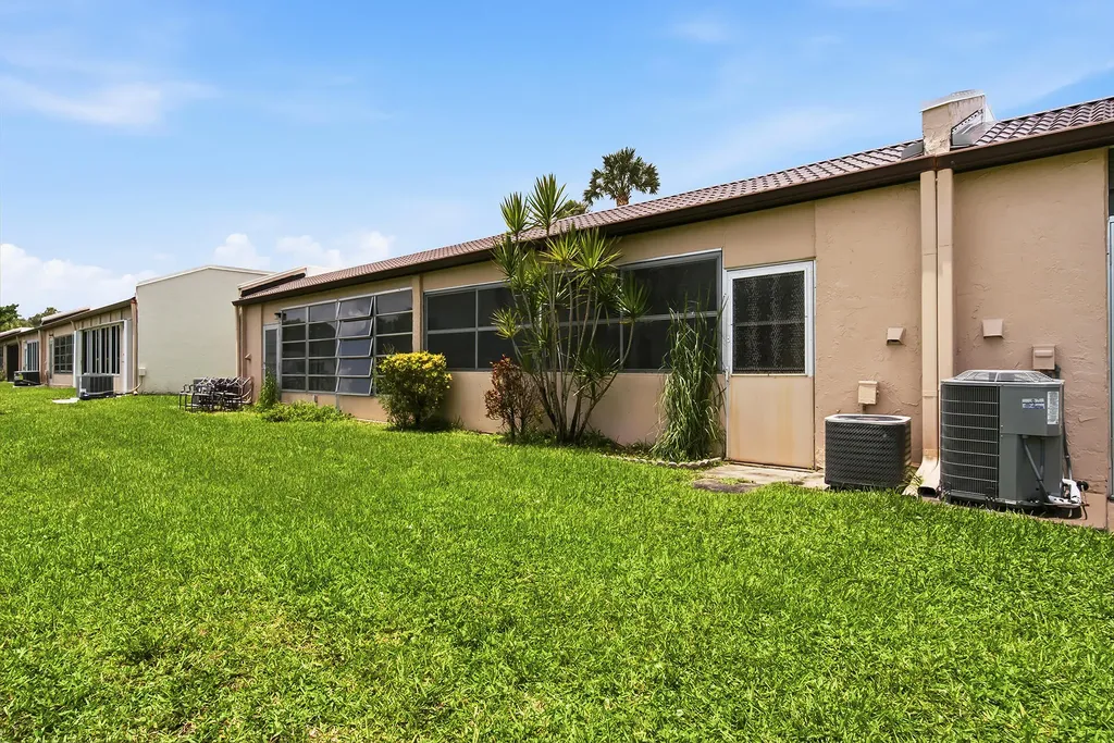 232 Lake Meryl Drive West Palm Beach FL 33411