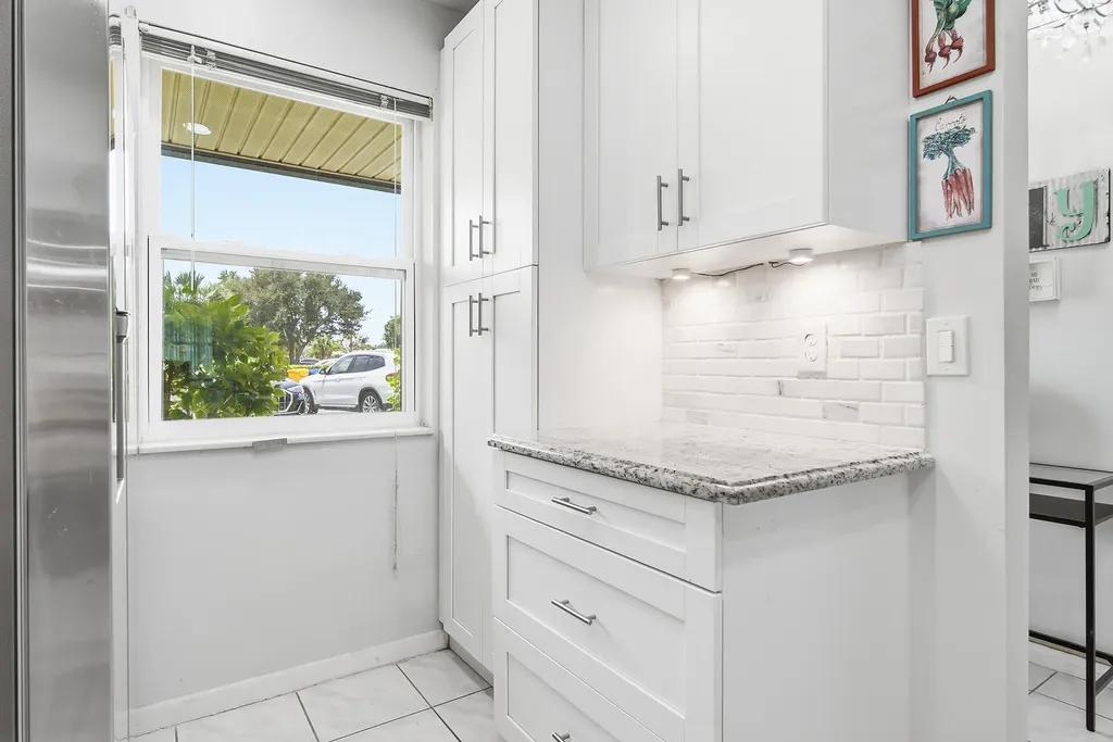 232 Lake Meryl Drive West Palm Beach FL 33411