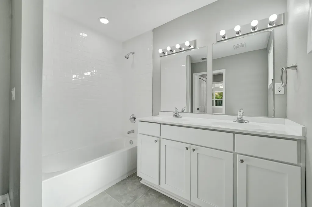 3330 SW 18th Street Fort Lauderdale FL 33312