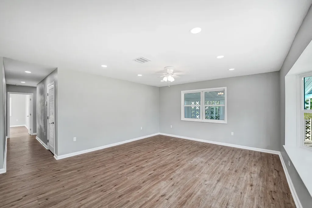 3330 SW 18th Street Fort Lauderdale FL 33312