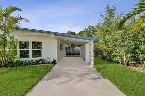 3330 SW 18th Street Fort Lauderdale FL 33312