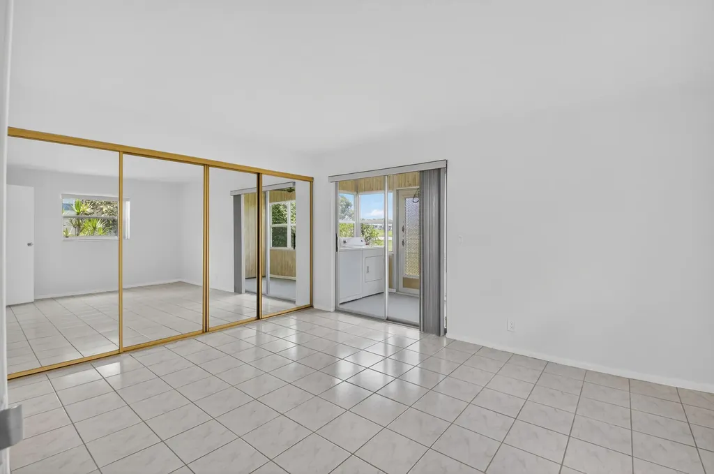 294 Tuscany Lane Delray Beach FL 33446