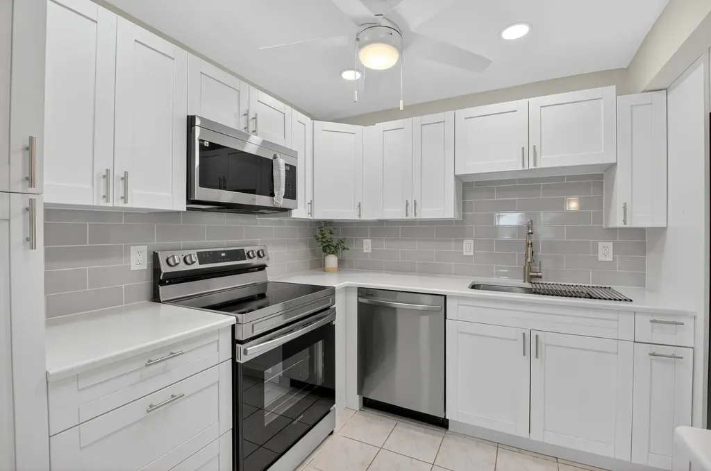 294 Tuscany Lane Delray Beach FL 33446