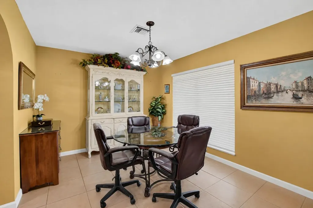 200 SW 7th Avenue Boca Raton FL 33486