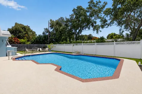 200 SW 7th Avenue Boca Raton FL 33486